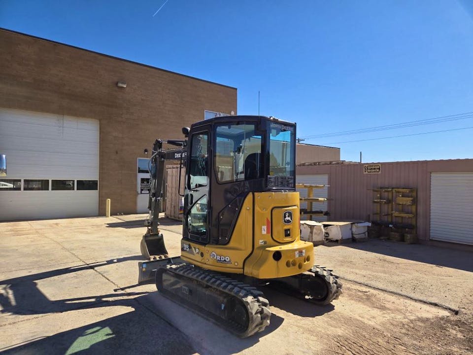 John Deere 35P