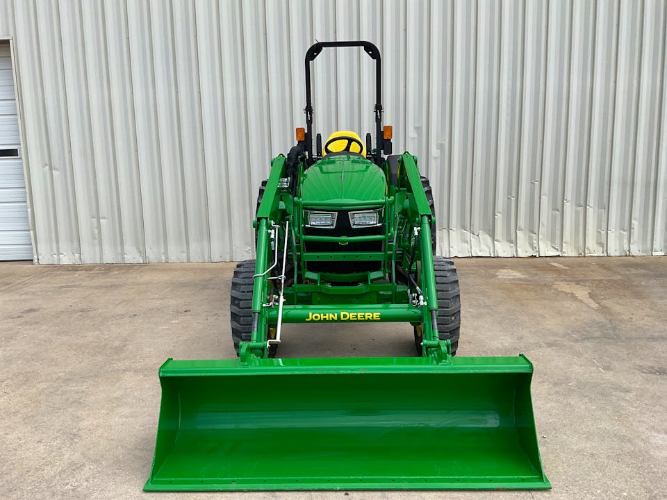 John Deere 4044R