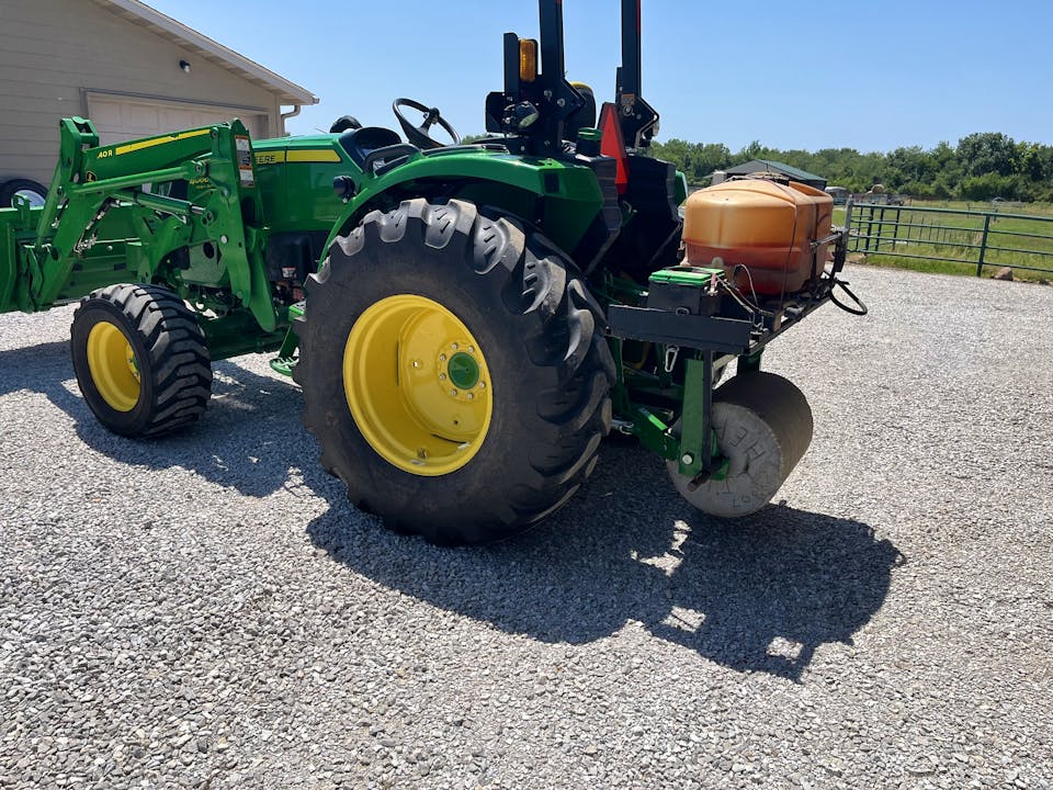 John Deere 4066M