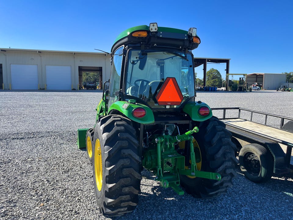 John Deere 4066R