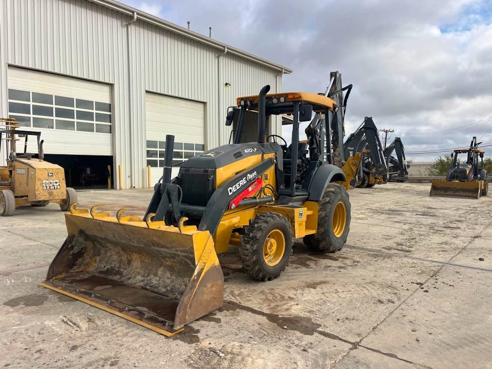 John Deere 410P