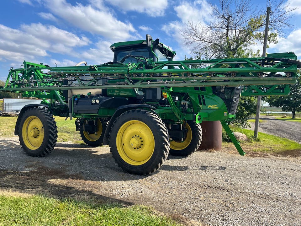 John Deere 410R