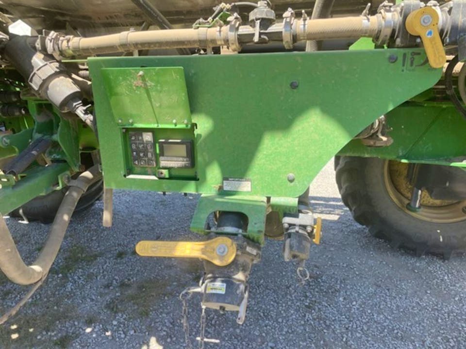 John Deere 412R