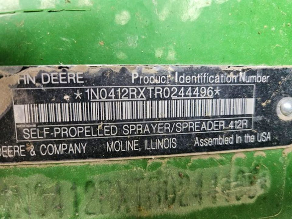 John Deere 412R