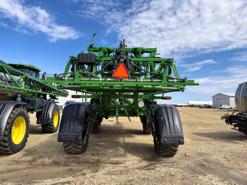 John Deere 412R