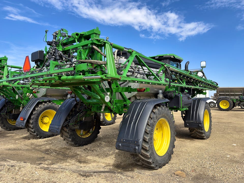 John Deere 412R