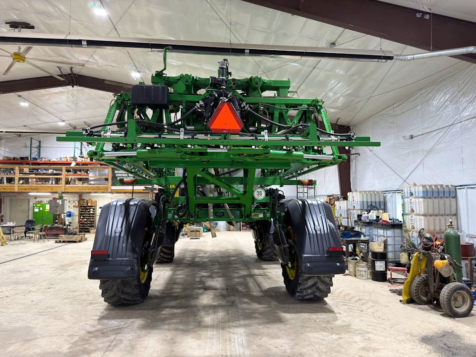 John Deere 412R