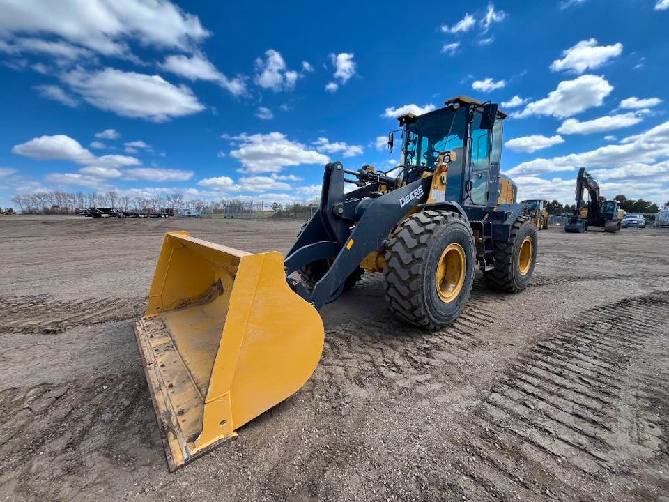 John Deere 444G