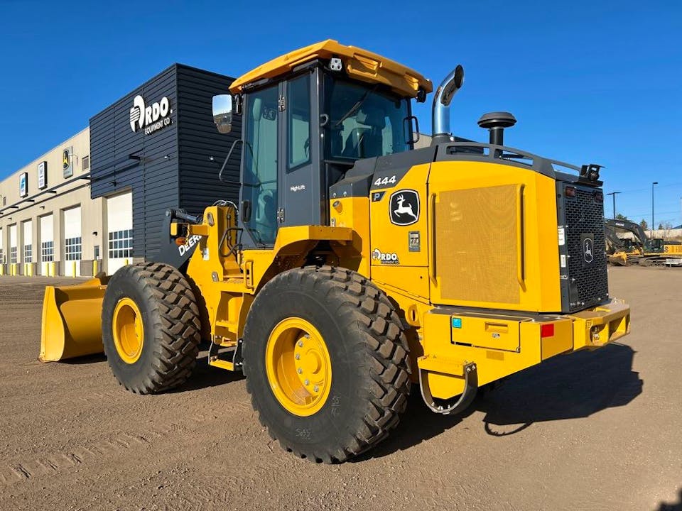 John Deere 444 P