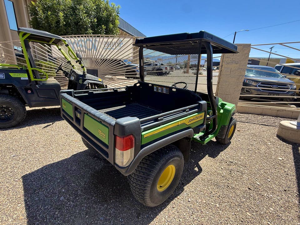 John Deere 4X2 GATOR