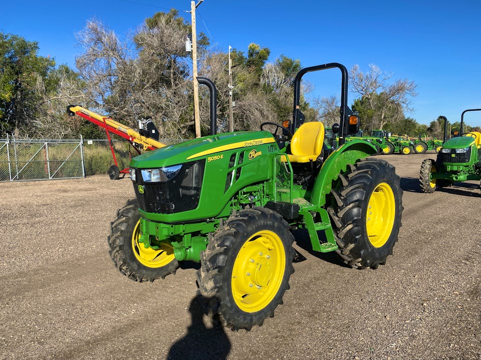 2024-john-deere-5050e-900356
