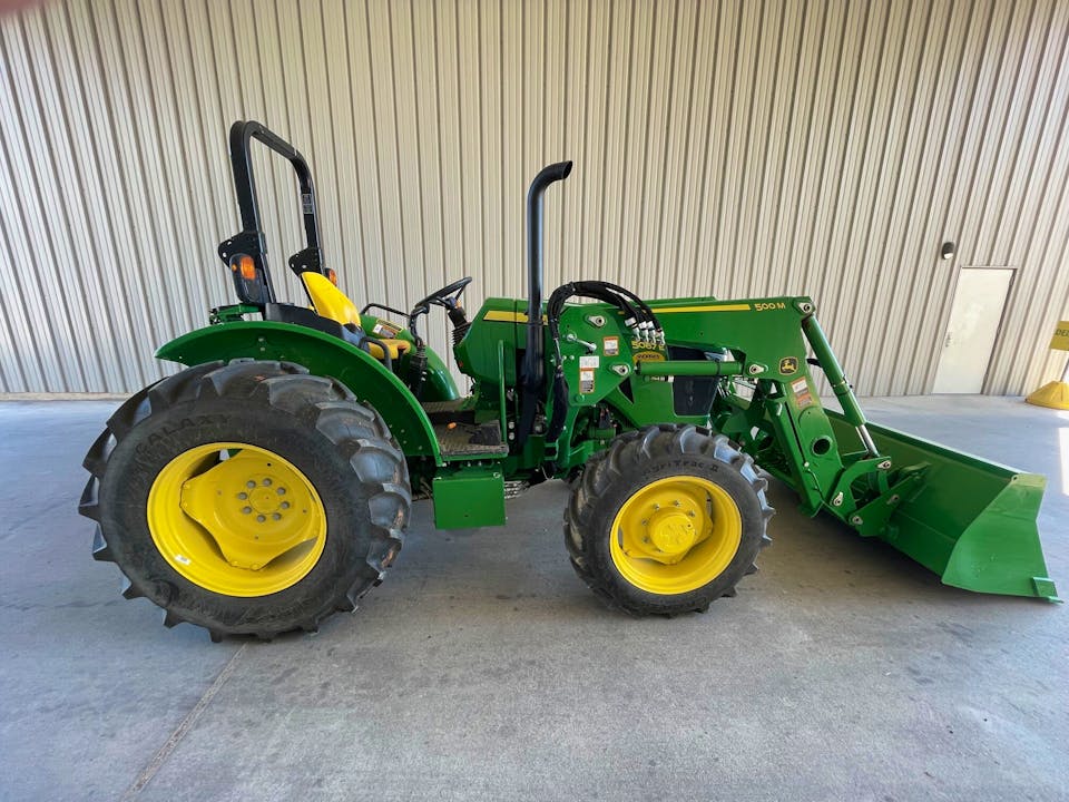 John Deere 5067E