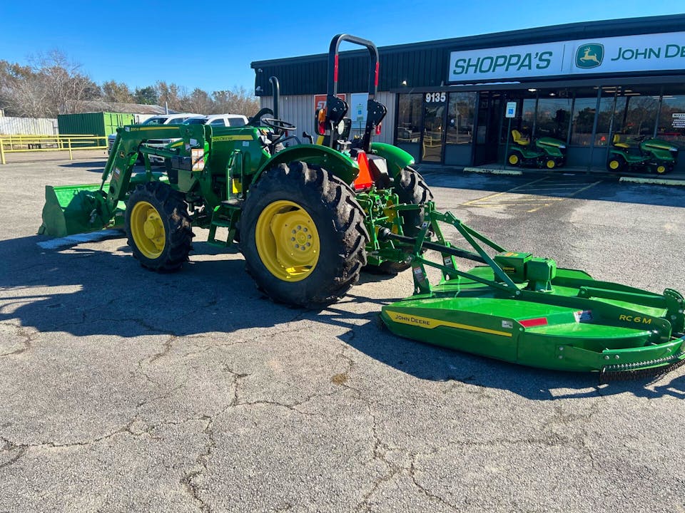 John Deere 5075E