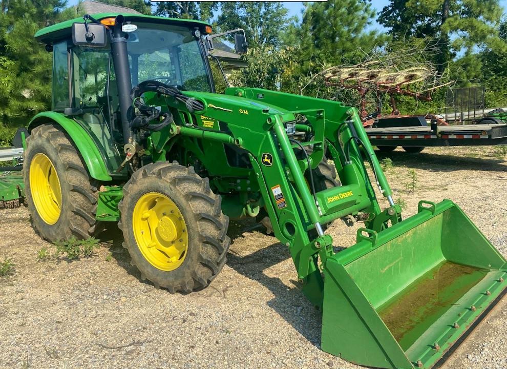 John Deere 5075E Premium Cab