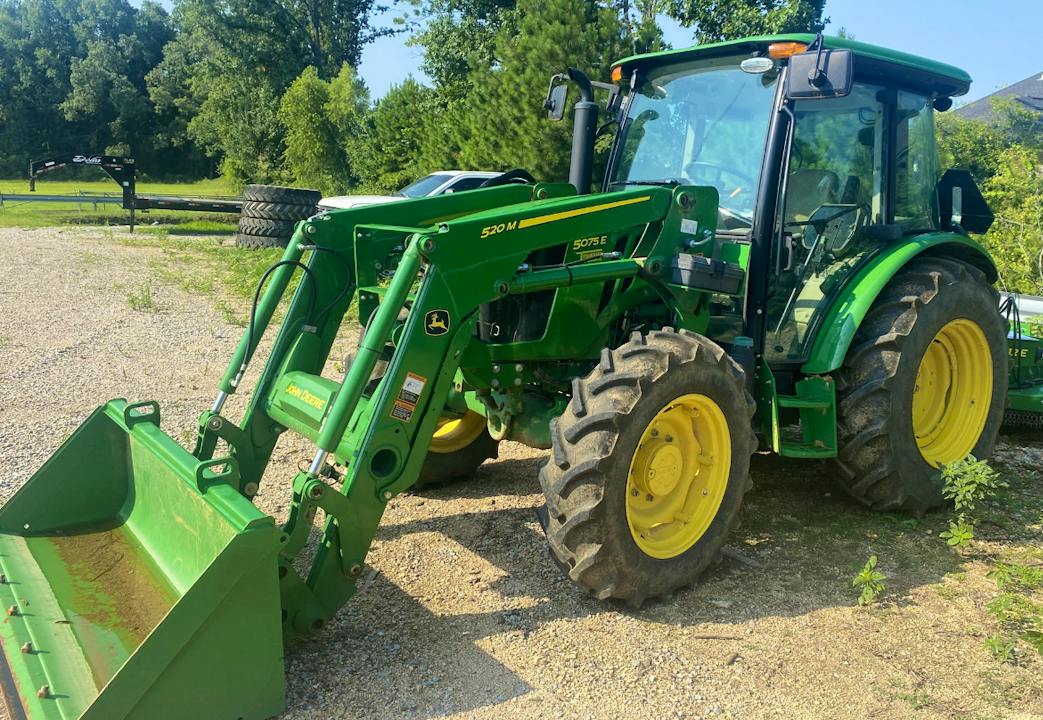 John Deere 5075E Premium Cab