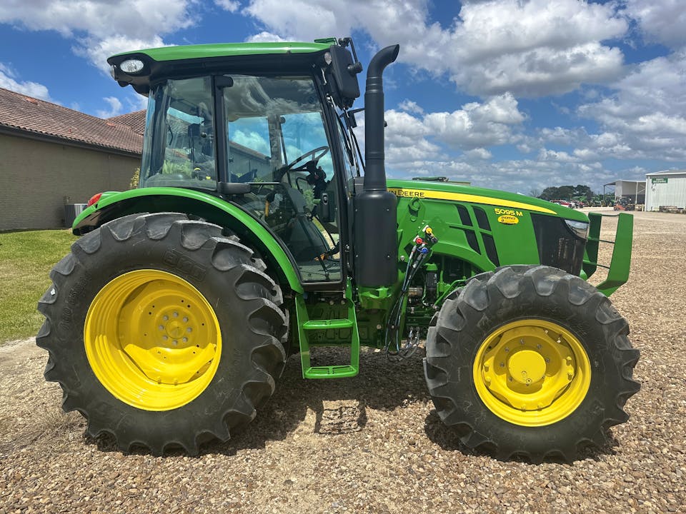John Deere 5095M