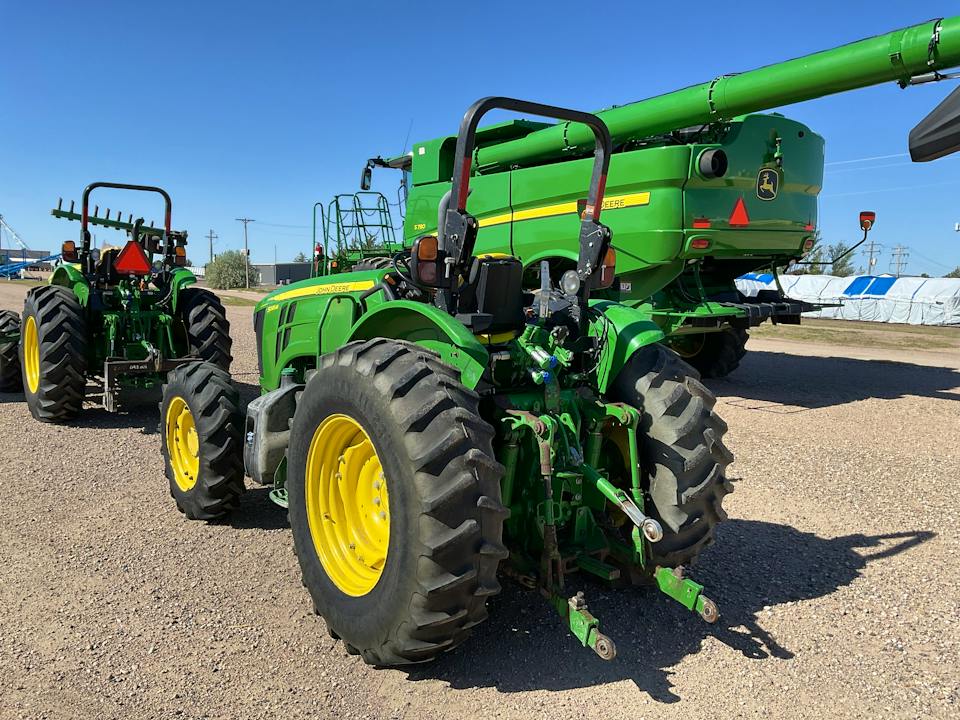 John Deere 5095M