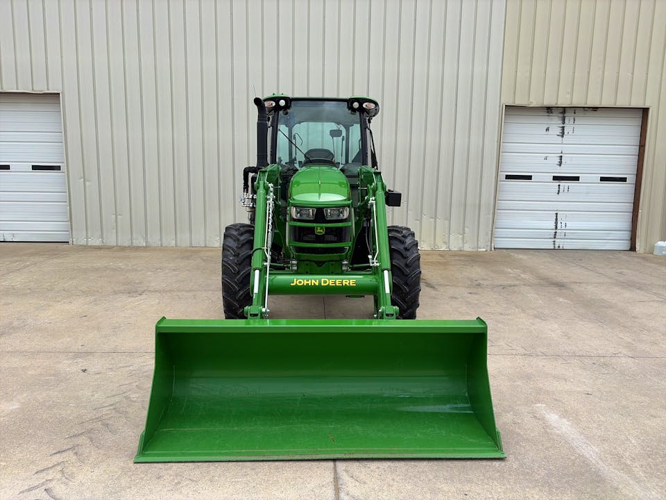 John Deere 5095M Premium Cab