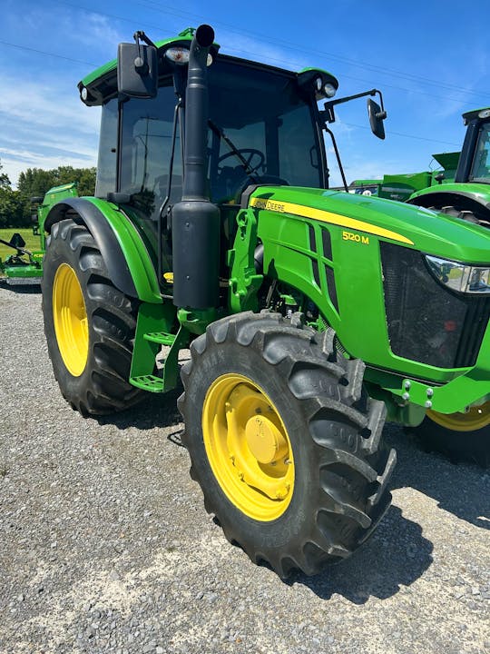 John Deere 5120M