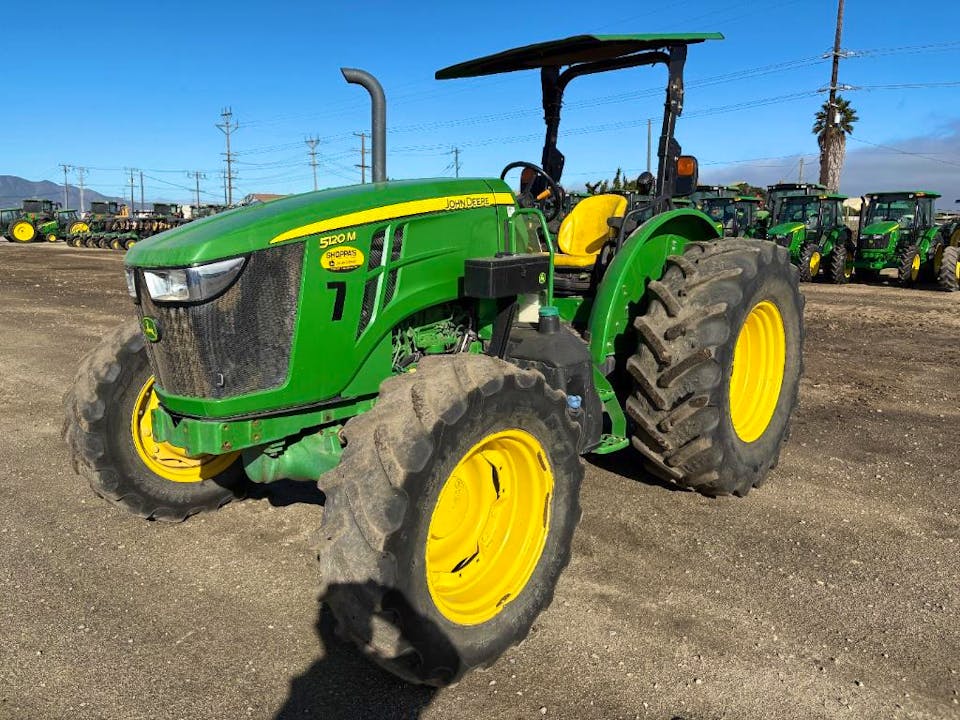 John Deere 5120M