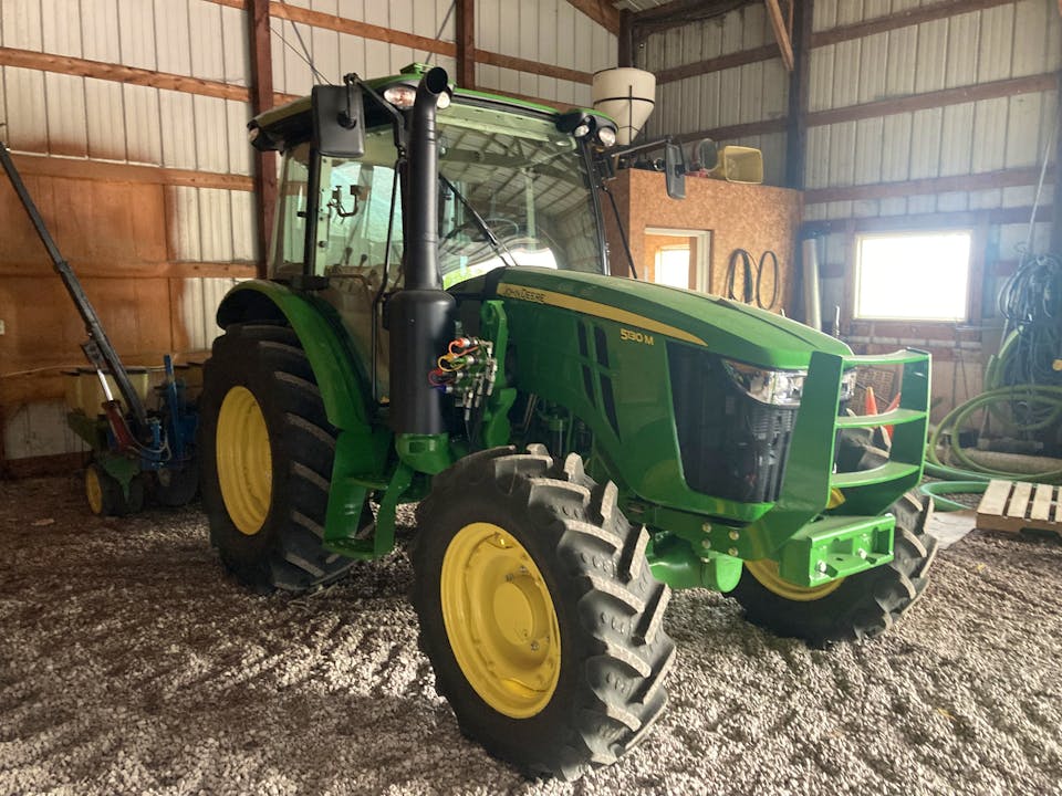 John Deere 5130M