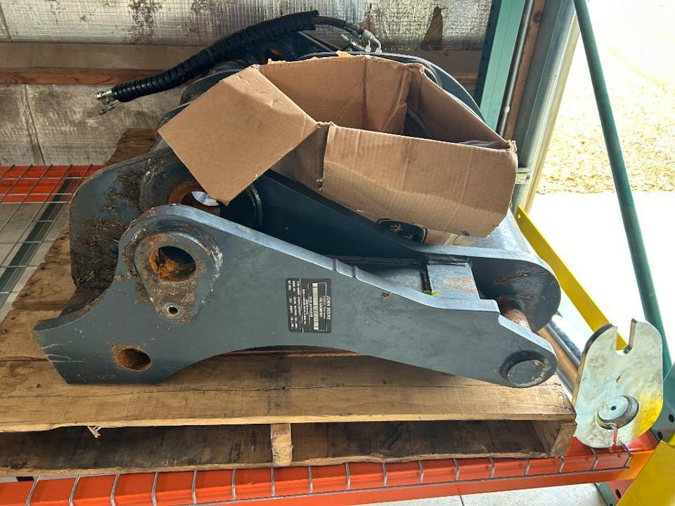 John Deere 524P HI VIS