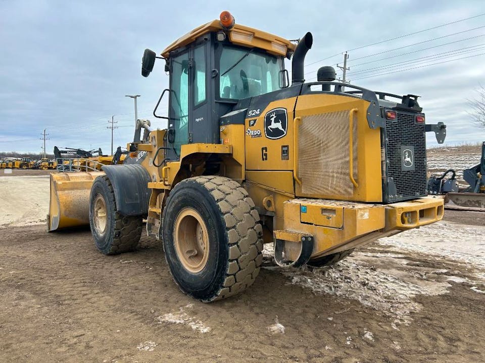 John Deere 524P