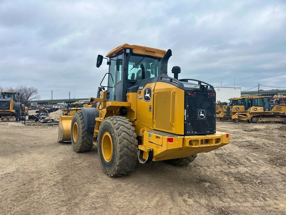 John Deere 544P