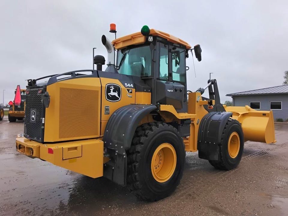 John Deere 544P