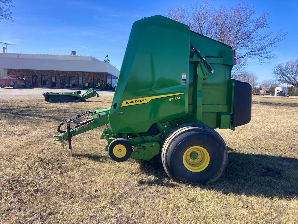 John Deere 561M