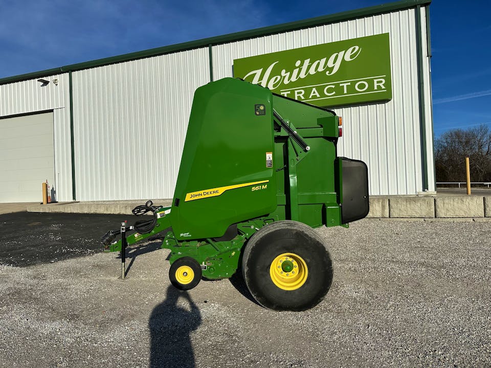 John Deere 561M