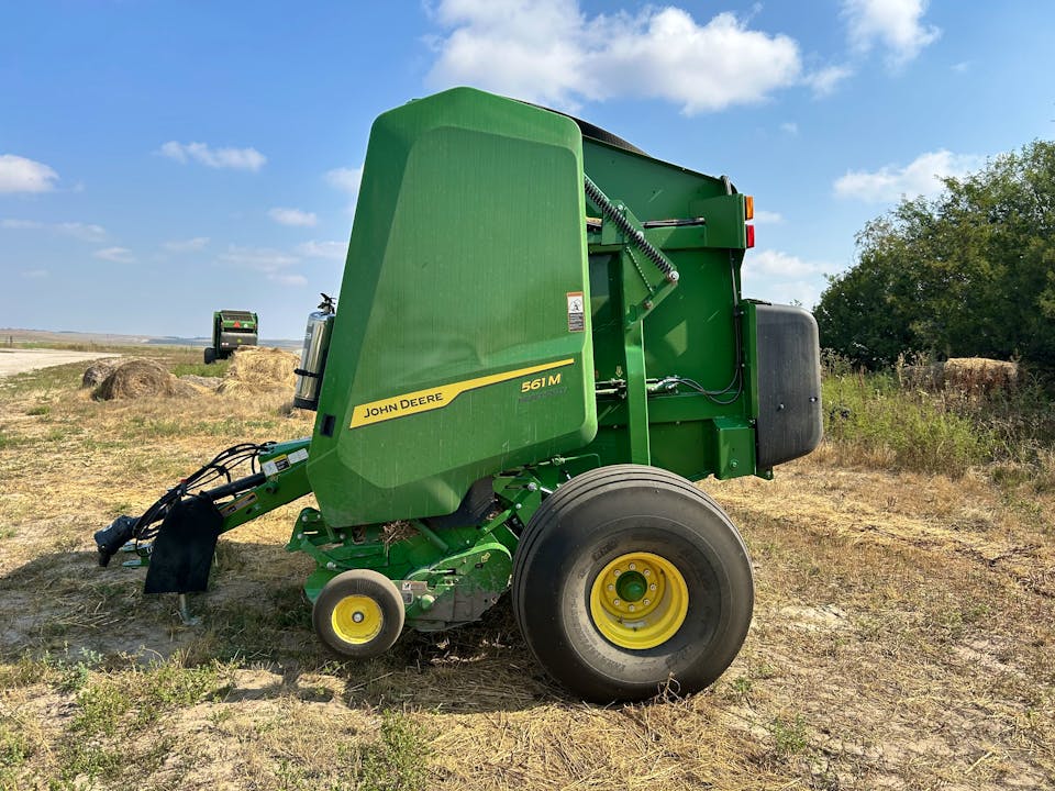 John Deere 561M