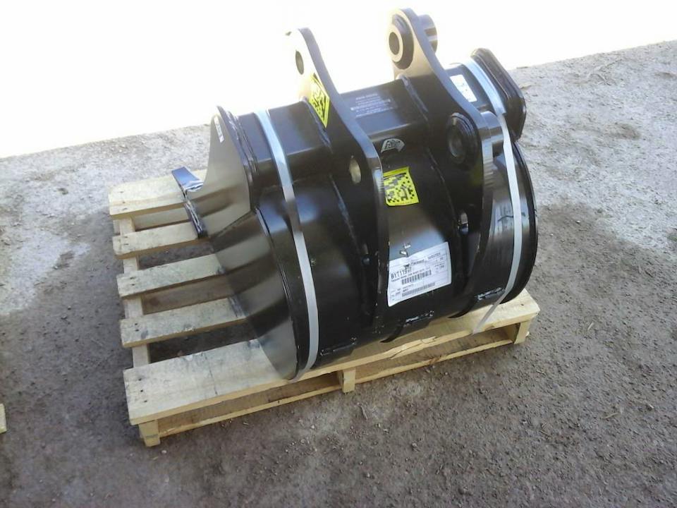 John Deere 60HD24