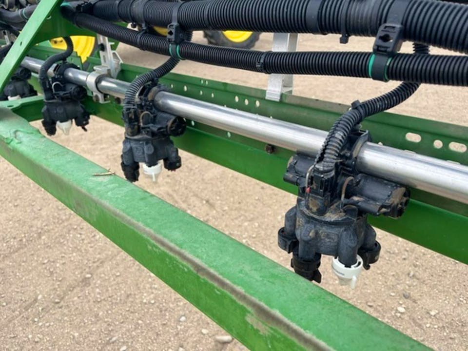 John Deere 612R