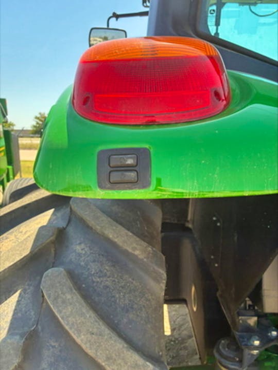 John Deere 6130M