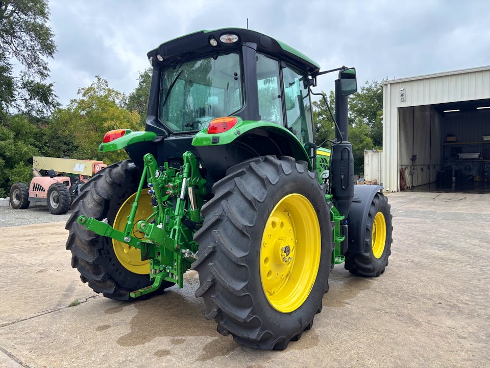 John Deere 6130M