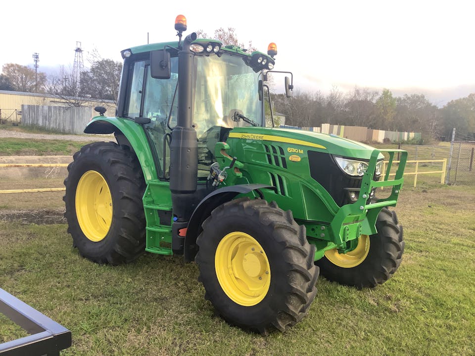 John Deere 6130M