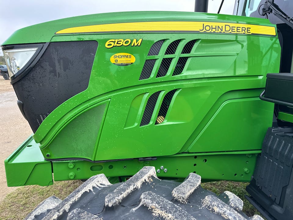 John Deere 6130M