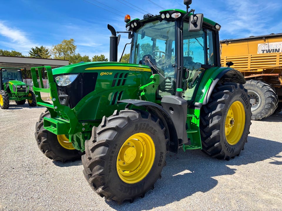 John Deere 6140M