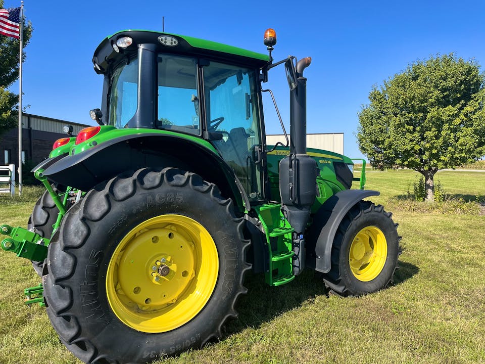 John Deere 6140M