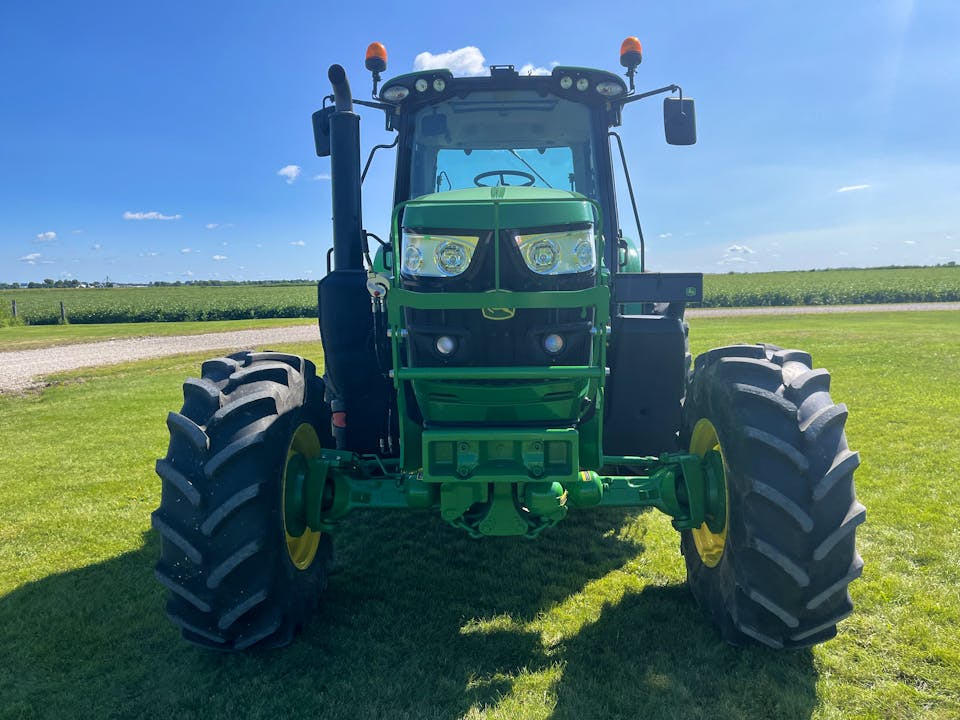 John Deere 6145M