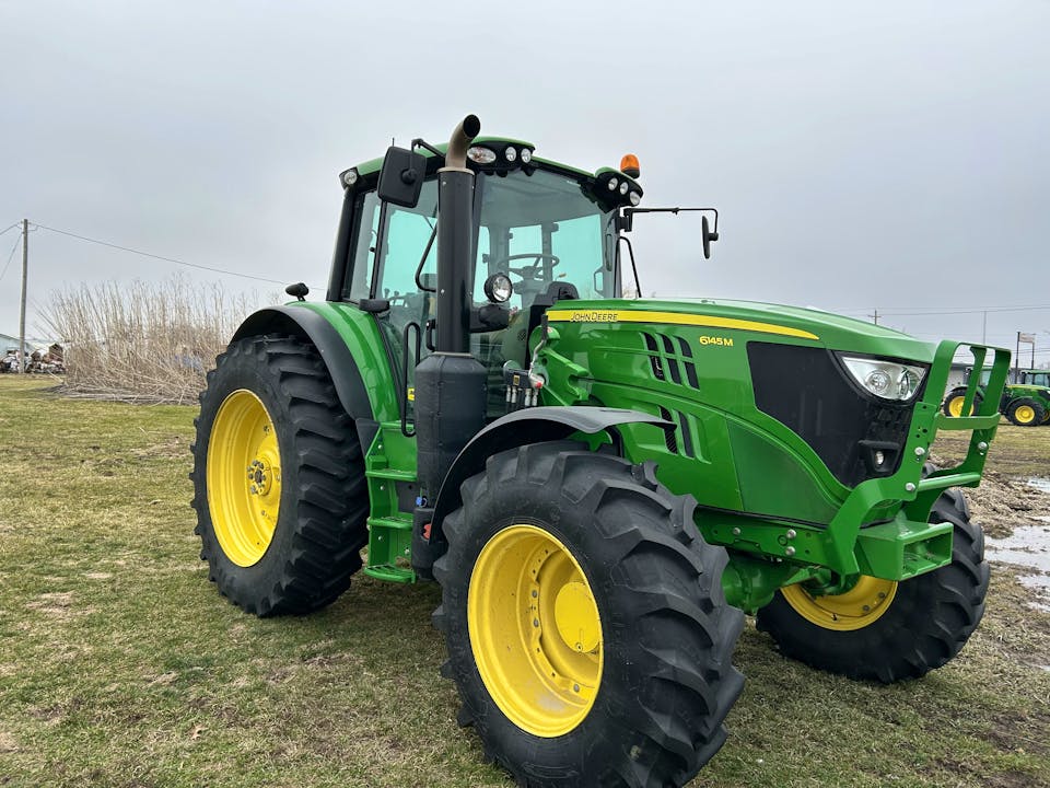 John Deere 6145M