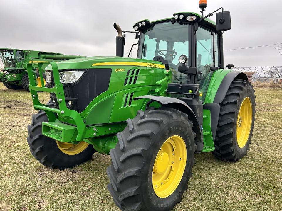 John Deere 6145M