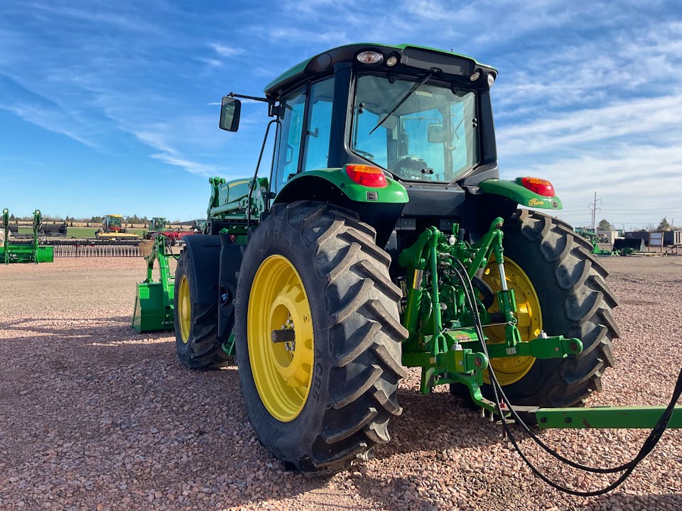 John Deere 6145M