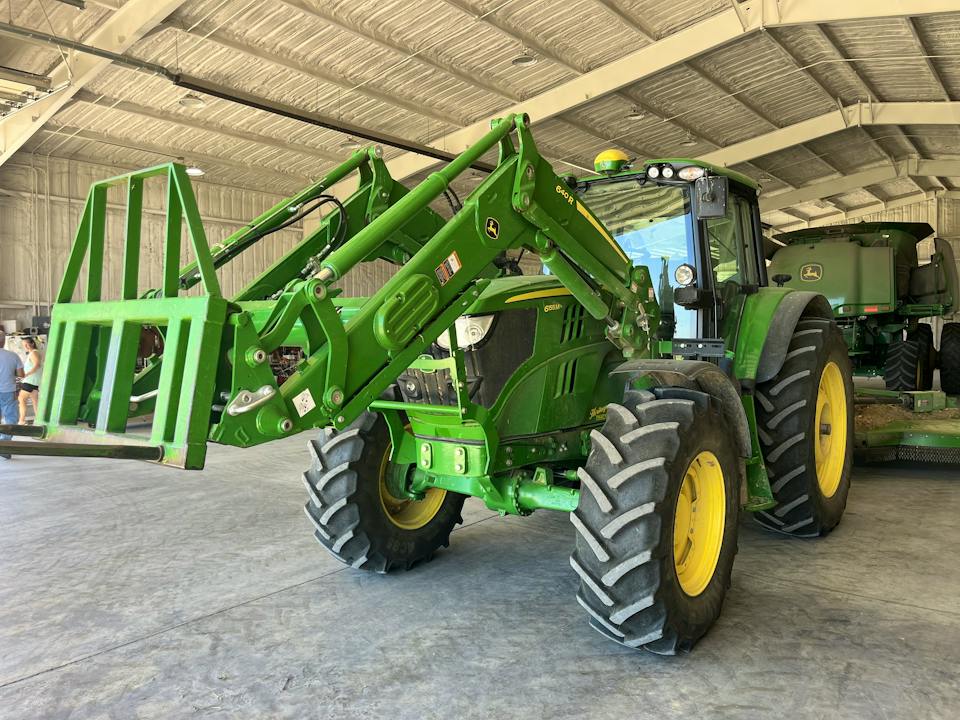 John Deere 6155M