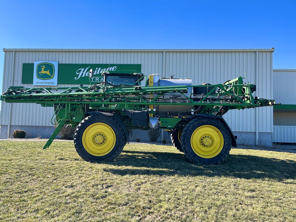 John Deere 616R