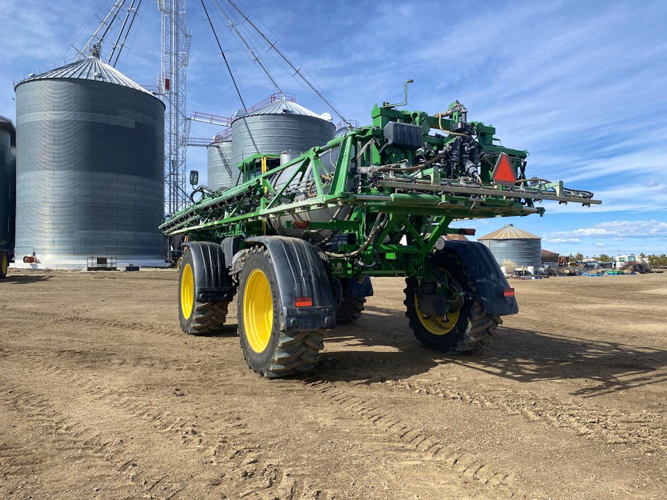 John Deere 616R