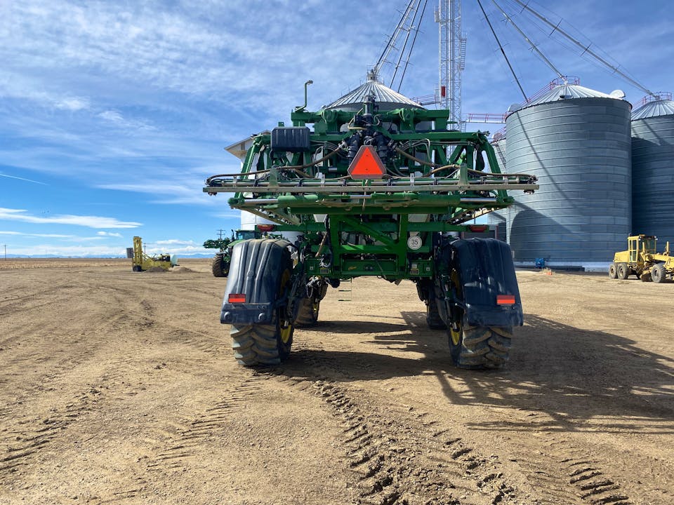 John Deere 616R