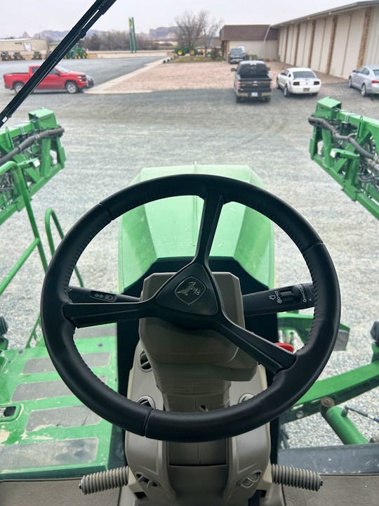 John Deere 616R