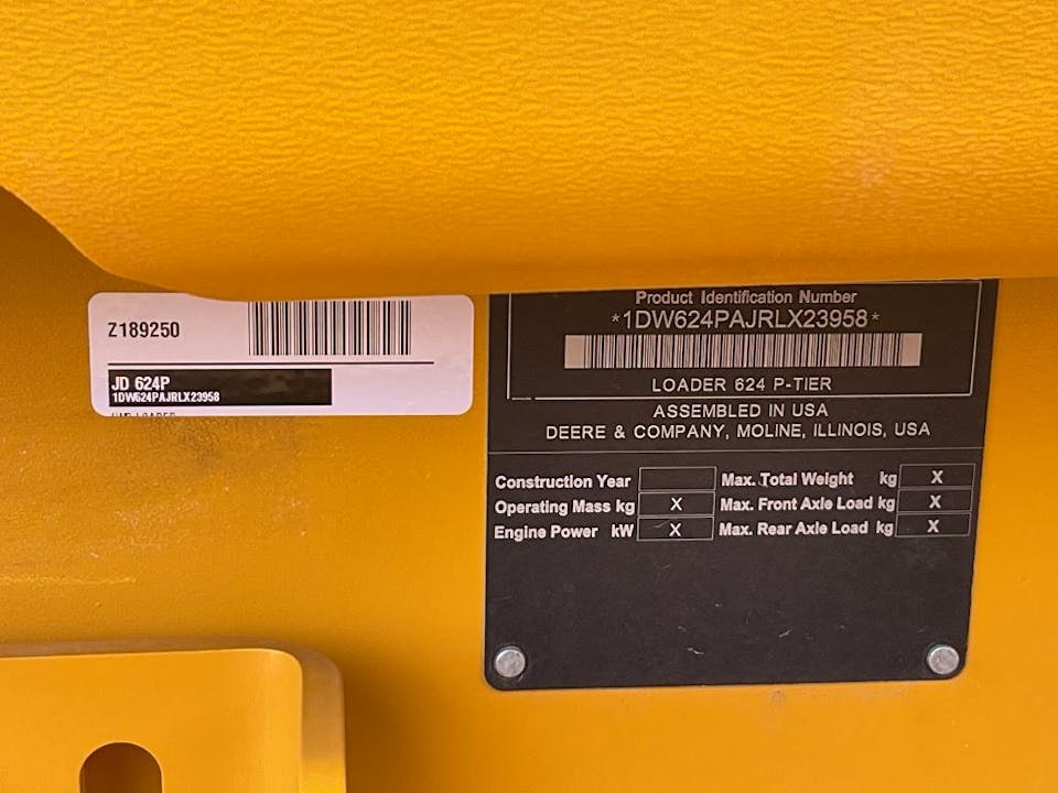 John Deere 624P